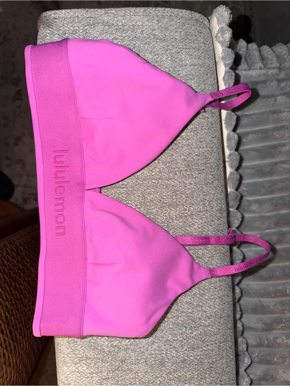 Lululemon Pink Sports Bra 💗